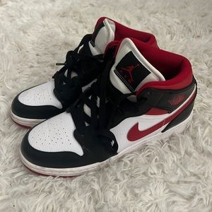 Jordan 1 ‘Mid